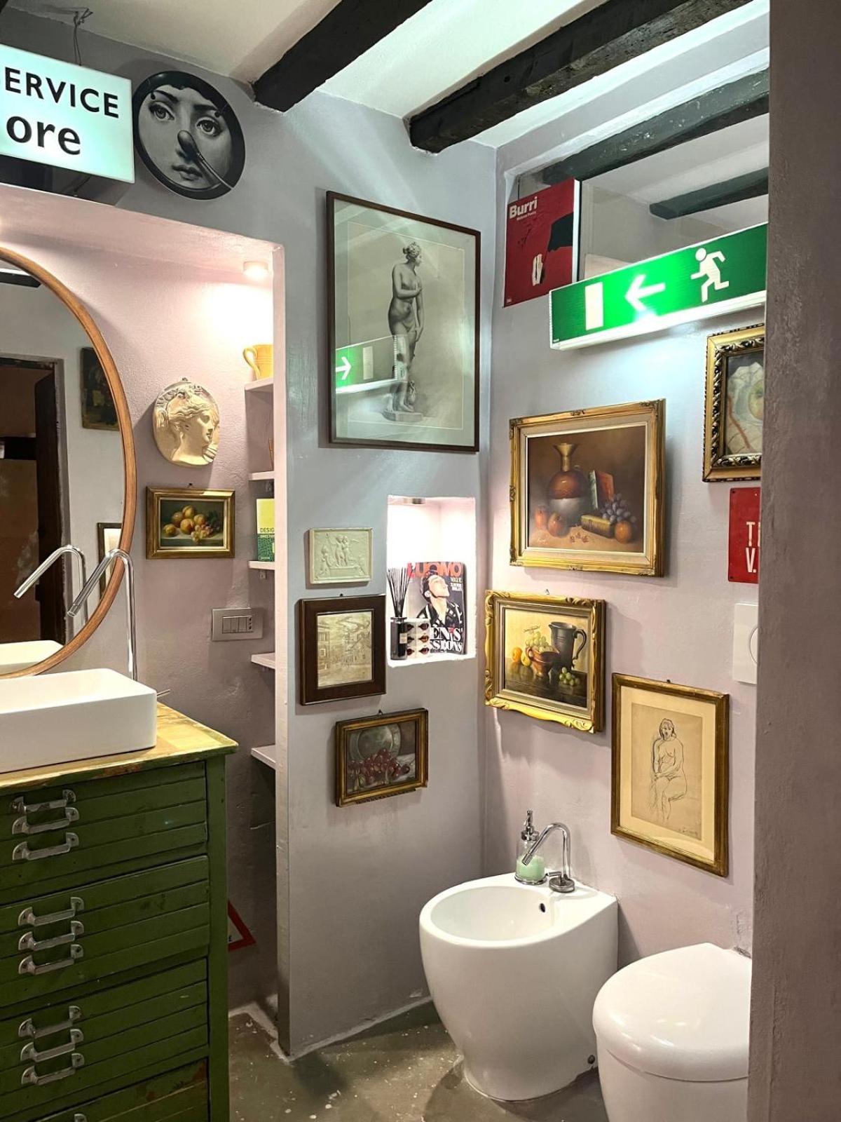 Charming And Design Attic Loft Central Milan In Coolest Area Navigli Ticinese ภายนอก รูปภาพ